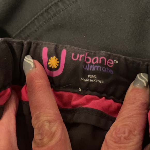 Set of Navy scrubs size pet small - Picture 3 of 3